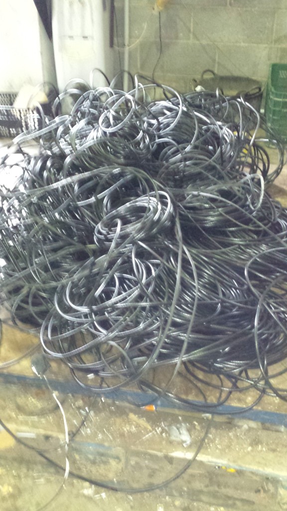 Detenen el propietari d’una ferrovelleria.